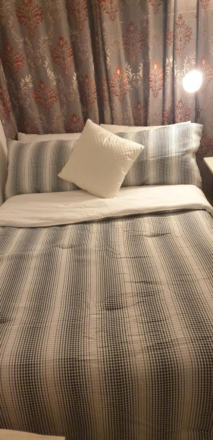 Homestay Tanih Place Abu Dhabi