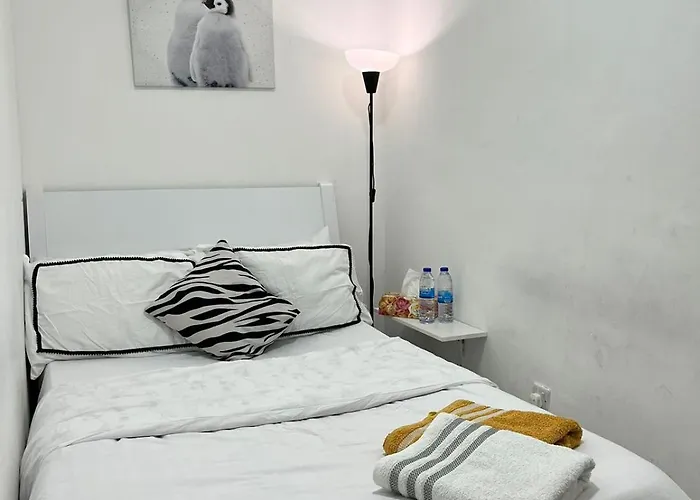 Tanih Place